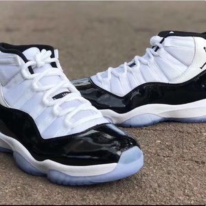 Air Jordan 11 Retro (Concord)